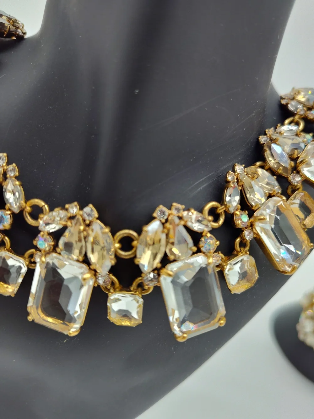J CREW Crystal Statement Necklace Bracelet Set Gold Rhinestone Collar EUC